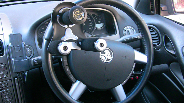 Tri-Spin Steering Aid